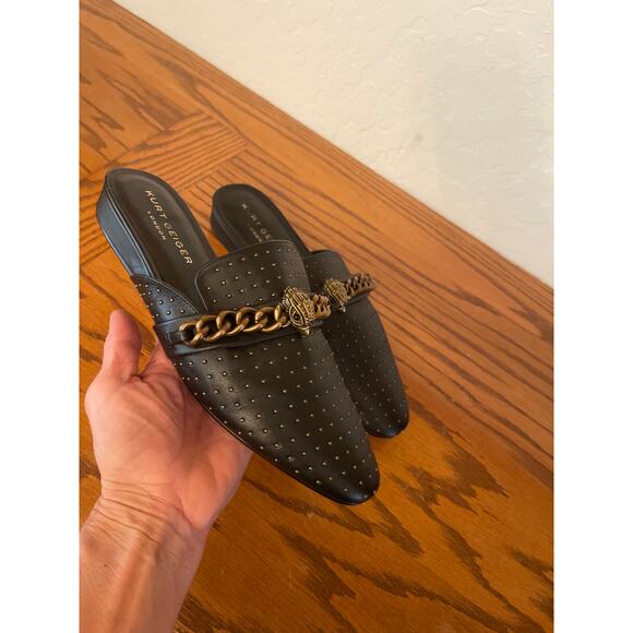 Kurt Geiger London
Chelsea Leather Stud Embellished Chain Hardware Mules size 41 - Picture 2 of 8